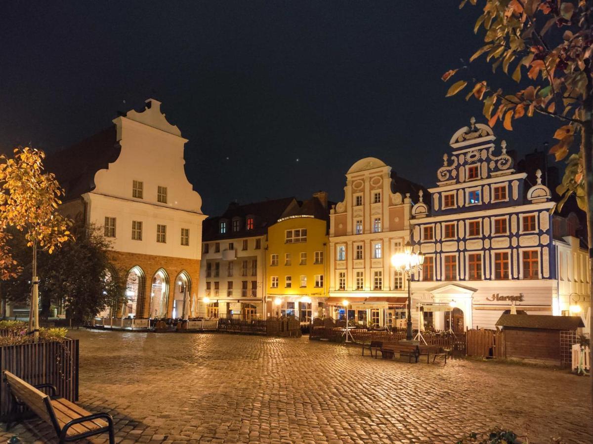 Apartament Milion Rynek Sienny Stare Miasto Bulwary Apartamenty No 1 Stettin Exterior foto