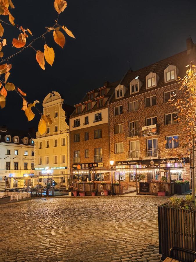 Apartament Milion Rynek Sienny Stare Miasto Bulwary Apartamenty No 1 Stettin Exterior foto